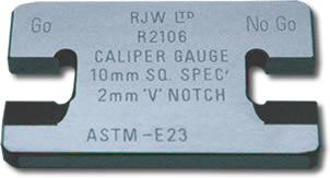 Charpy notch depth caliper gauge